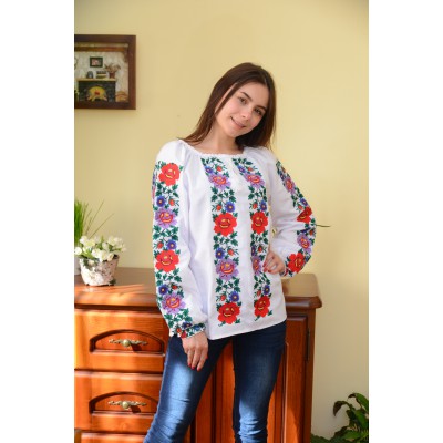 SALE!! Embroidered blouse "Garden of Happiness", size M